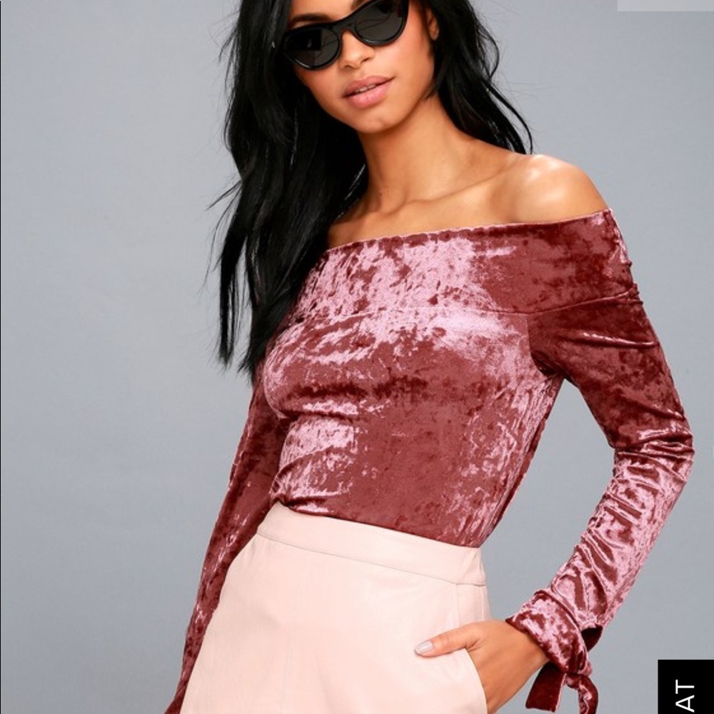 Off shoulder velvet LuLus top
